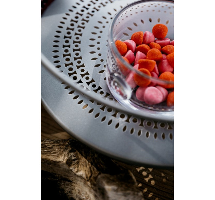 Кофейный стол Guinguette Perforated5
